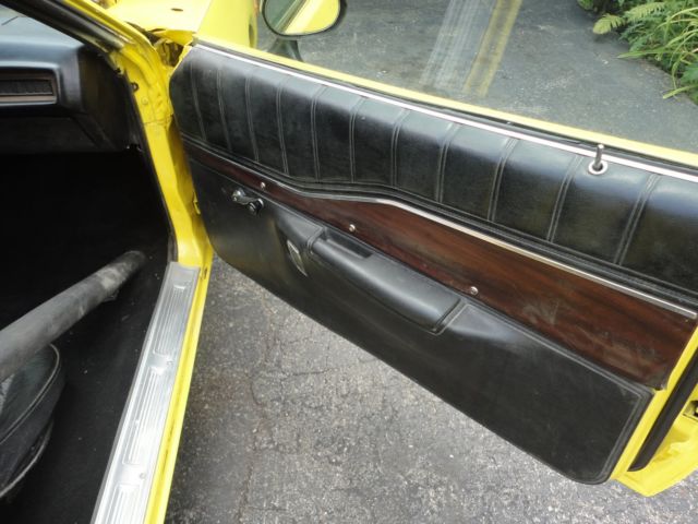 1973 Yellow Dodge Charger Coupe