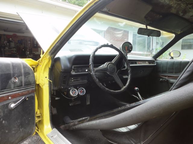 1973 Yellow Dodge Charger