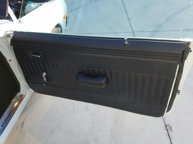 1973 White Dodge Dart Coupe