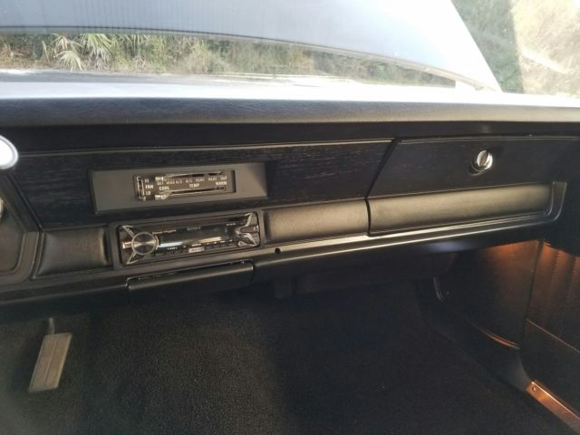 1973 White Dodge Dart Coupe