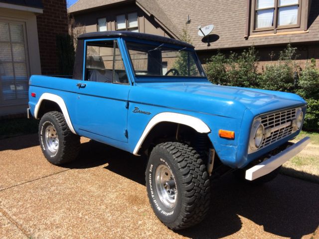 1973 Blue Ford Bronco