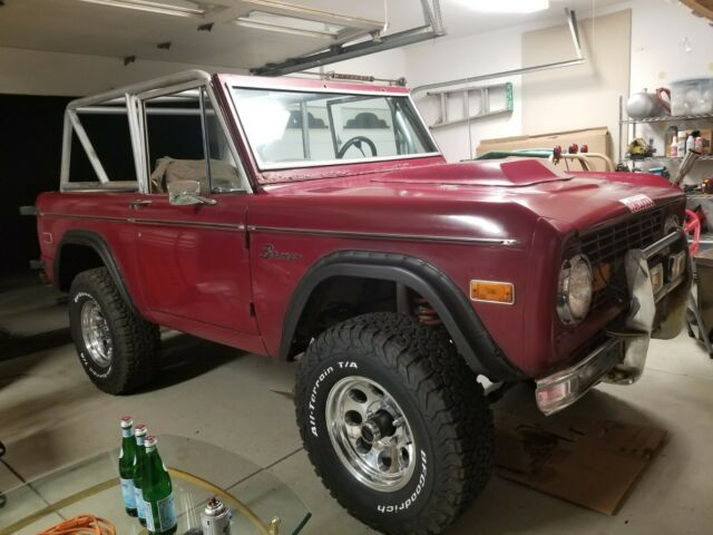 1973 Burgundy Ford Bronco SUV