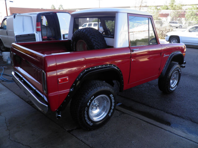 1973 Red Ford Bronco SUV