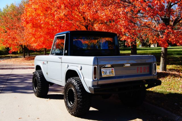 1973 Steel grey Ford Bronco Half cab