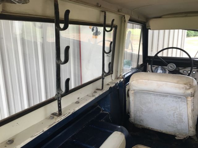 1973 BLUE & WHITE Ford Bronco