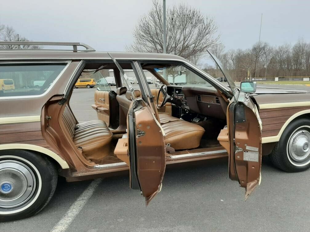 1973 Brown Ford Country Squire Wagon