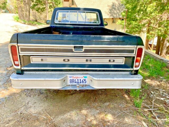 1973 Green Ford F-100 Crew Cab Pickup
