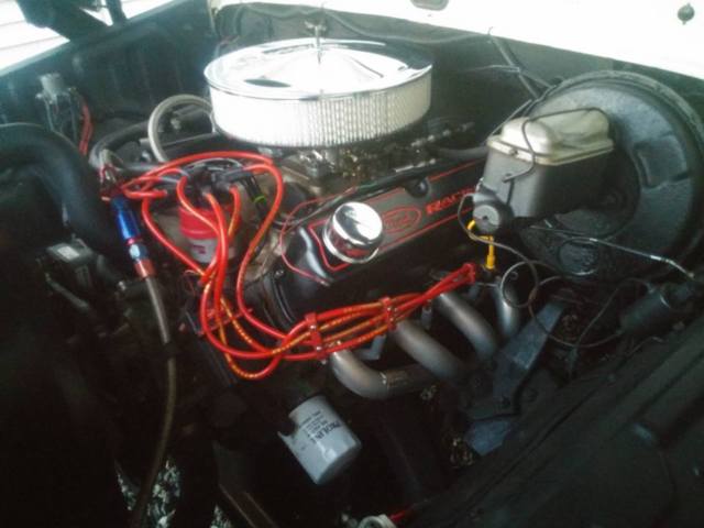 1973 White Ford F-100  Pickup
