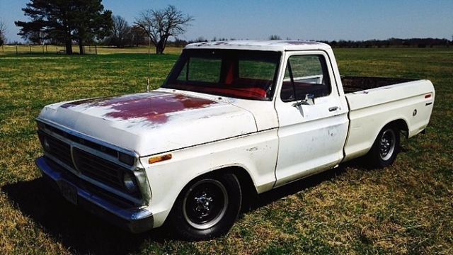 1973 White Ford F-100 SWB Pickup