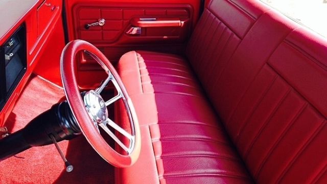 1973 White Ford F-100 SWB Pickup