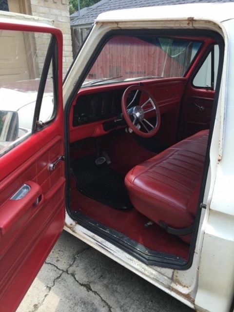 1973 White Ford F-100 SWB Pickup