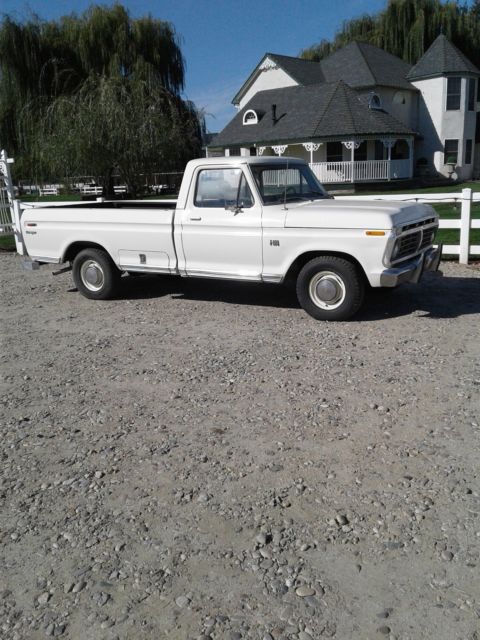 1973 Wimbledon White Ford F-100 Long bed pickup