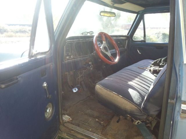1973 Blue Ford F-100 Standard Cab Pickup