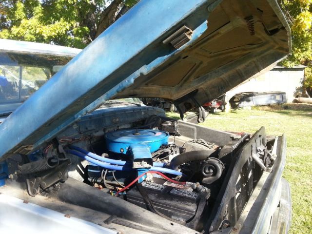 1973 Blue Ford F-100 Standard Cab Pickup