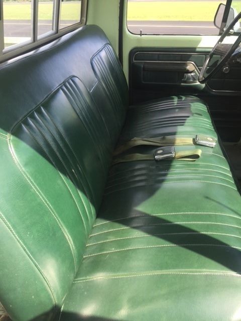 1973 Green Ford F-100 Standard Cab Pickup