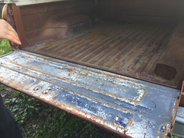 1973 Brown Ford F-100 Pickup Truck