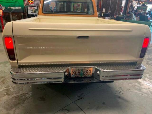 1973 White Ford F-100 Pickup Truck