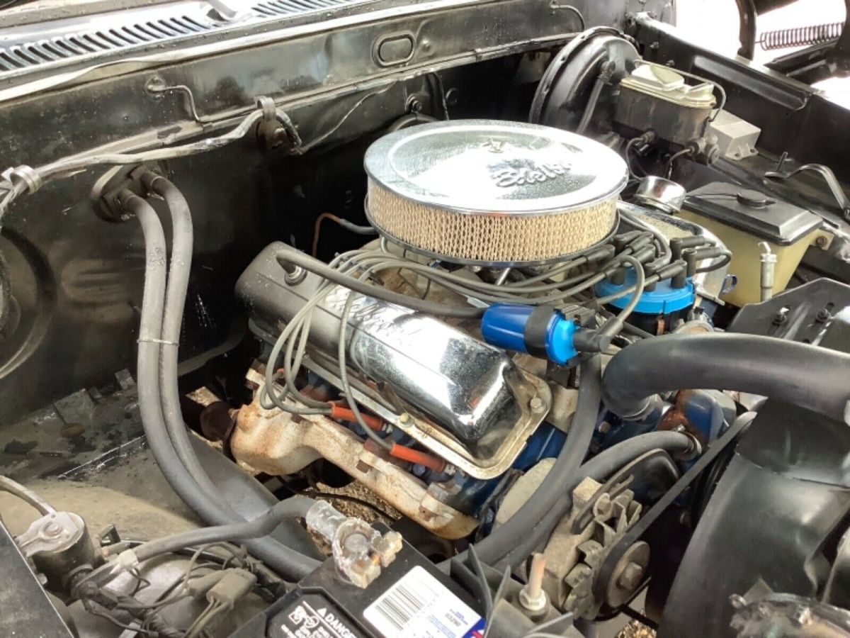 1973 Black Ford F-100 Standard Cab Pickup