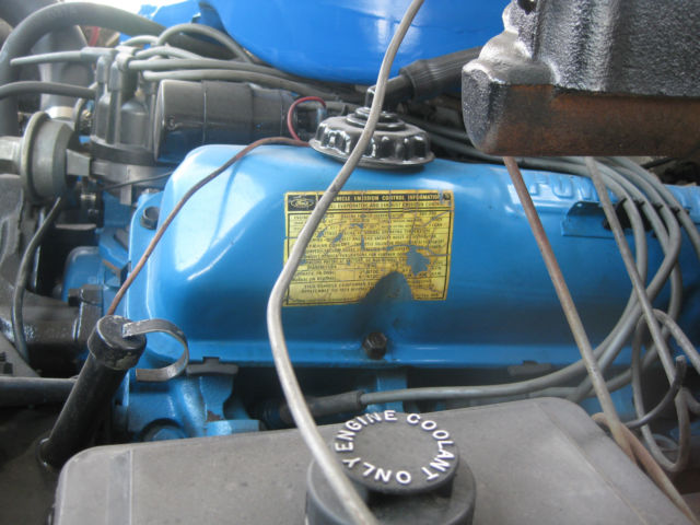 1973 White Ford F-100 Standard Cab Pickup