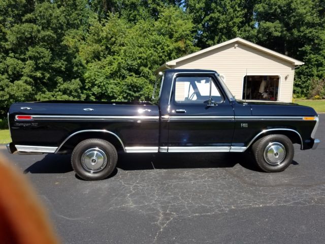 1973 Black Ford F-100 Standard Cab Pickup