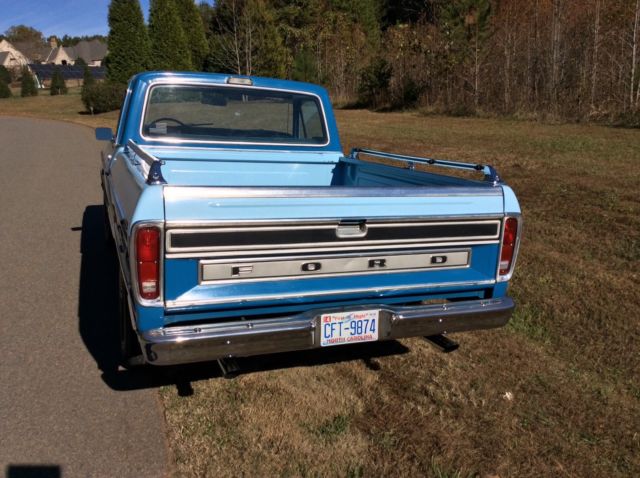 1973 Blue Ford F-100 Standard Cab Pickup