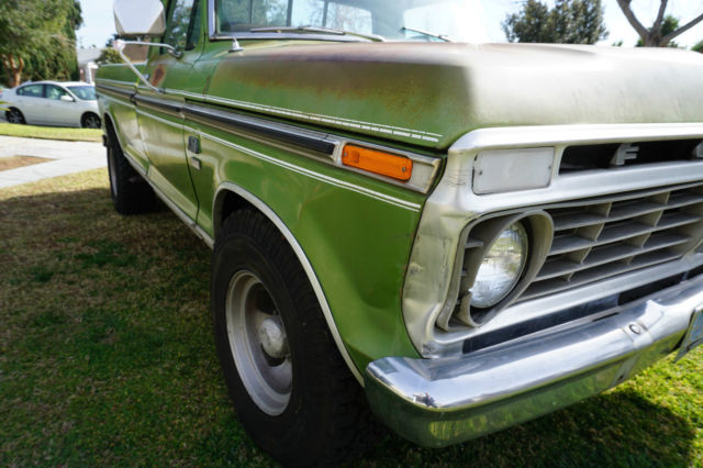 1973 Green Ford F-250 Crew Cab Pickup