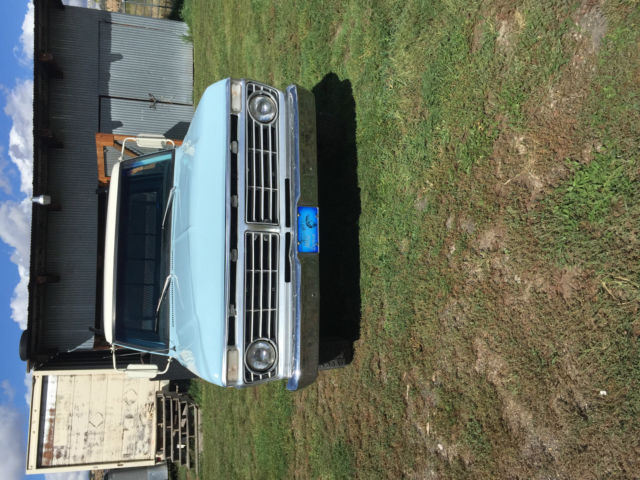 1973 Blue Ford F-250 Pickup