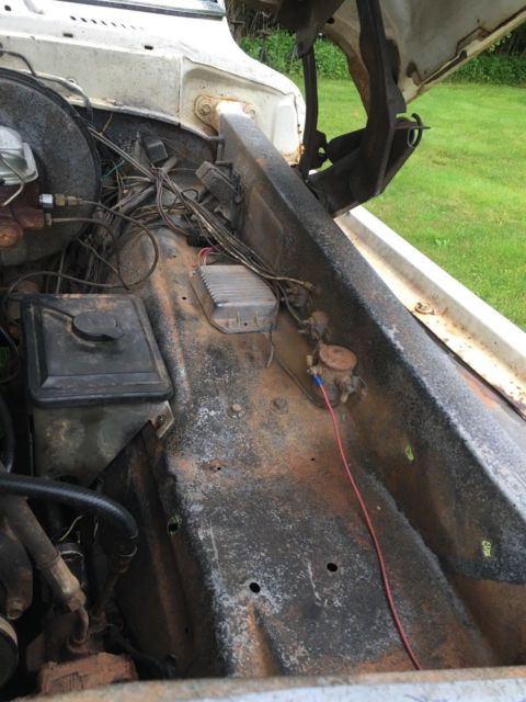 1973 Gold Ford F-250 Standard Cab Pickup