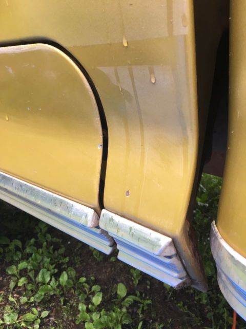 1973 Gold Ford F-250 Standard Cab Pickup