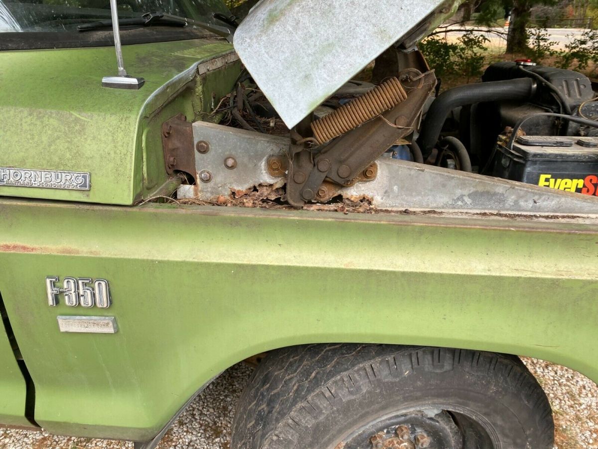 1973 Green Ford F-350 Crew Cab Pickup