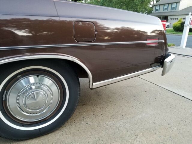 1973 Brown Ford LTD Sedan