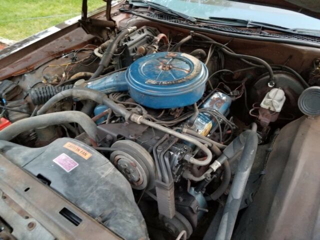1973 Brown Ford LTD Sedan