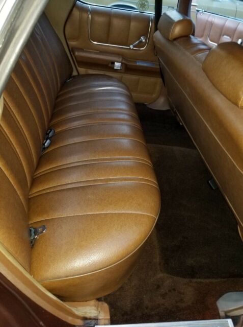 1973 Brown Ford LTD Sedan