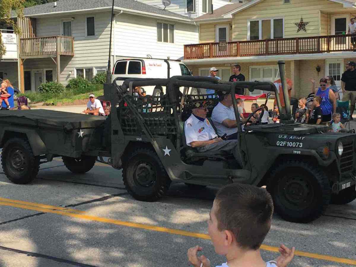 1973 Green Ford M151a2 & M416 trailer SUV