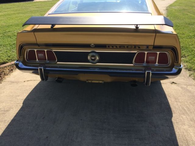 1973 Gold Ford Mustang Coupe