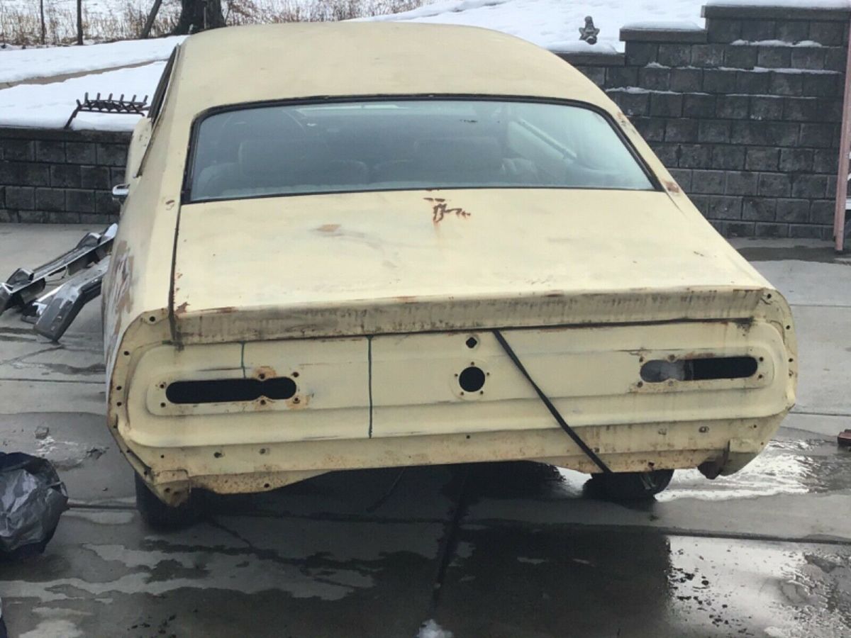 1973 Gold Glow Ford Maverick Coupe