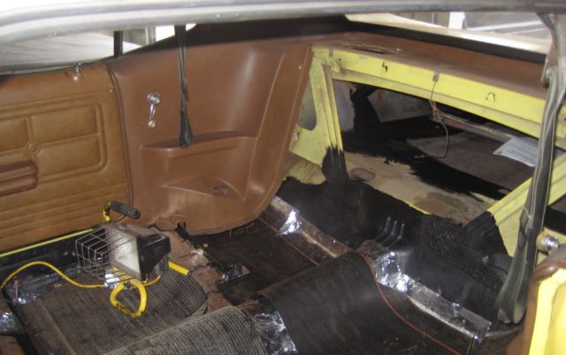 1973 Yellow Ford Mustang Coupe