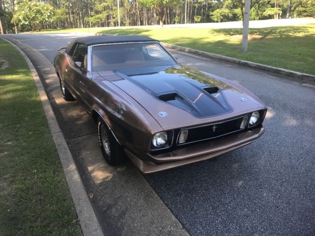 1973 Gold Ford Mustang Convertible