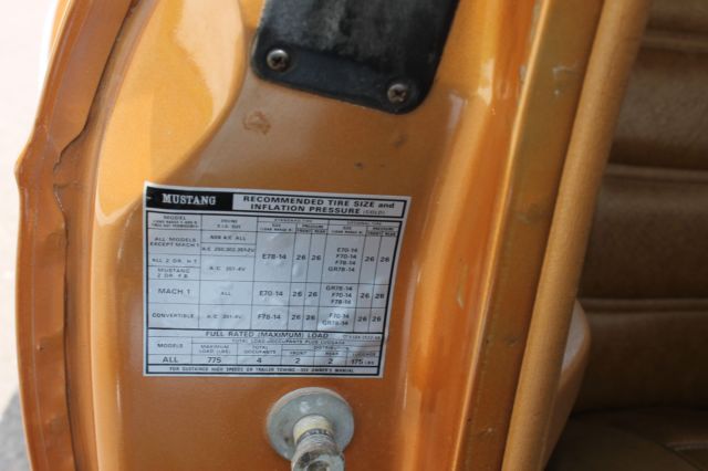 1973 Saddle Bronze (Code 5T) Ford Mustang Hardtop