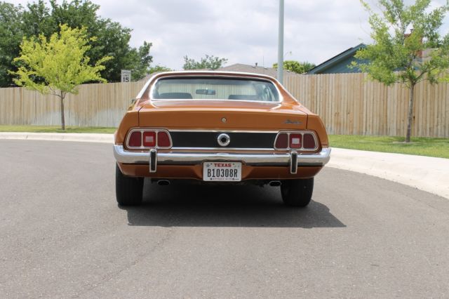 1973 Saddle Bronze (Code 5T) Ford Mustang Hardtop