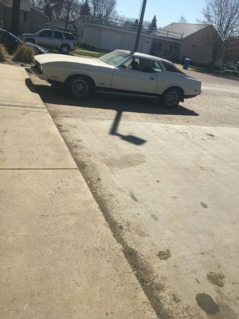 1973 White Ford Mustang Coupe