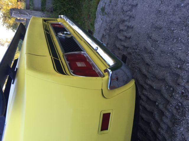 1973 Yellow Ford Mustang Fastback