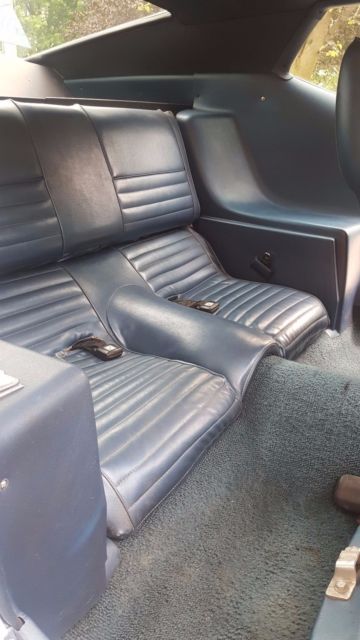 1973 Lite blue with dark blue Ford Mustang Fastback