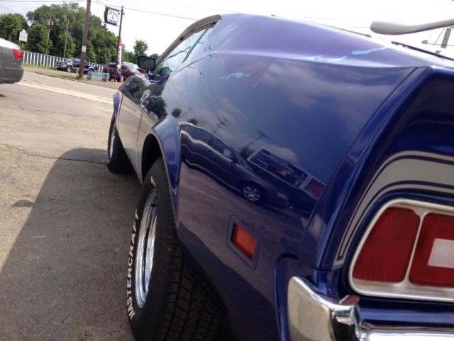 1973 Blue Ford Mustang