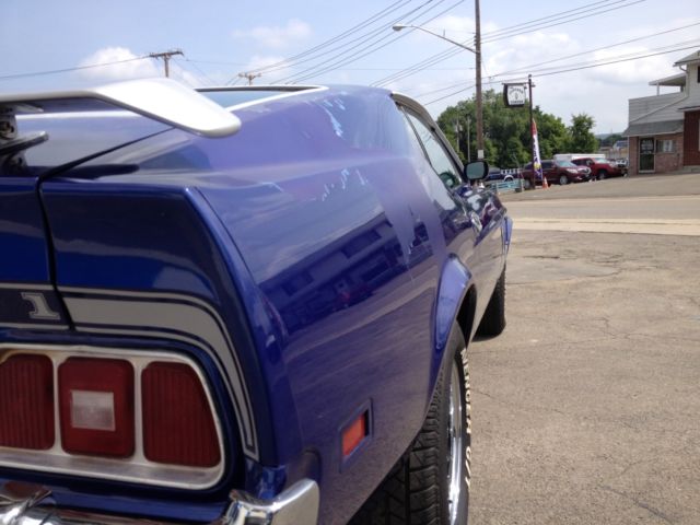 1973 Blue Ford Mustang