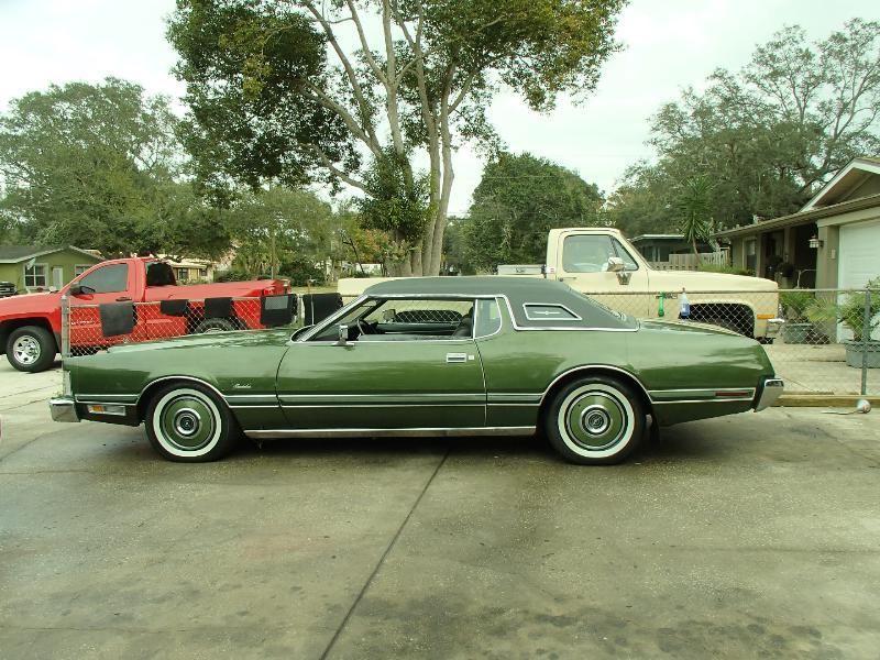 1973 Green Ford Thunderbird Coupe