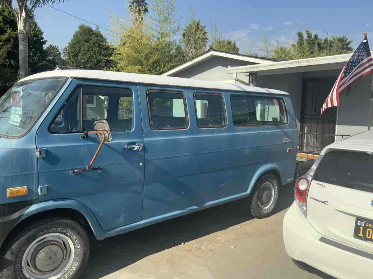 1973 Blue Ford Van Van