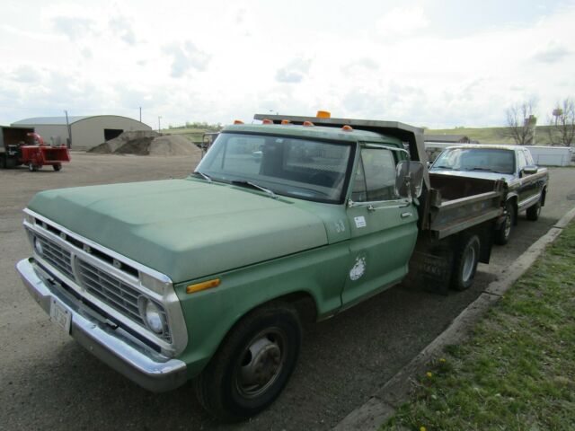 1973 Ford F-350 Standard Cab Pickup
