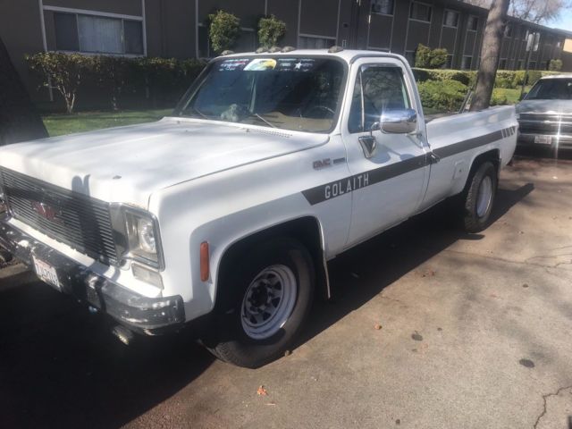 1973 White GMC Sierra 2500 Standard Cab Pickup