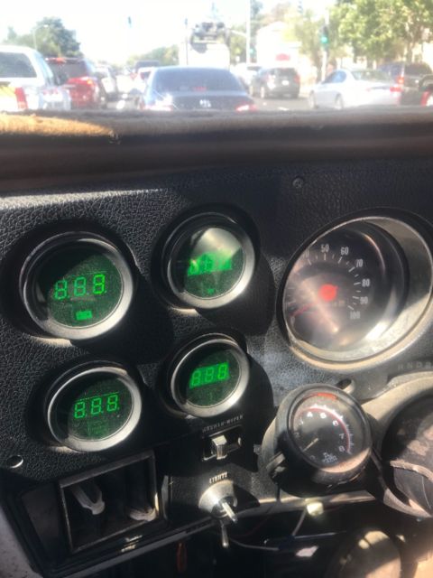 1973 White GMC Sierra 2500 Standard Cab Pickup